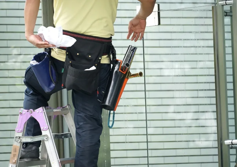 定期清掃 ガラス・サッシ清掃