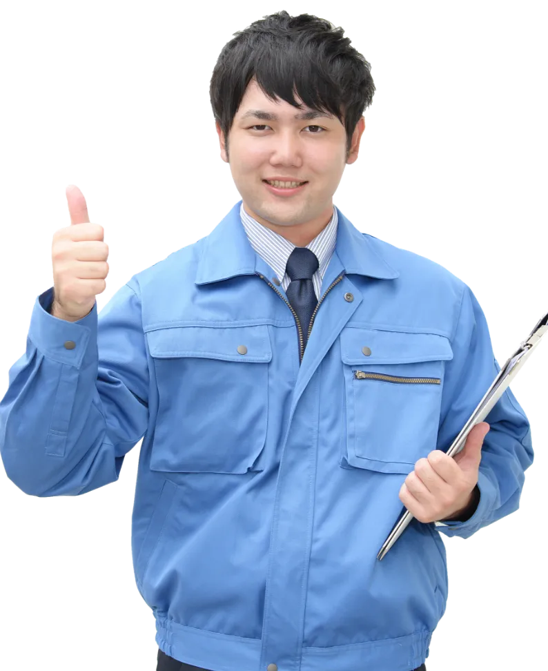 クリップボードを持つスタッフ